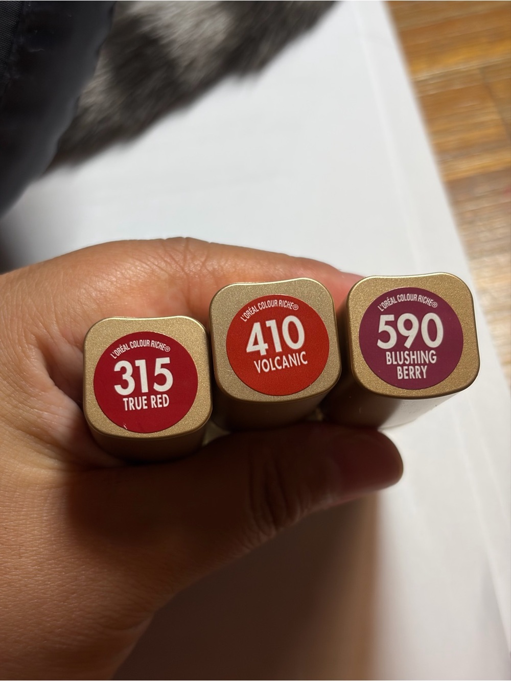 L'Oreal Color Riche Lipstick Set - Picture 2 of 6
